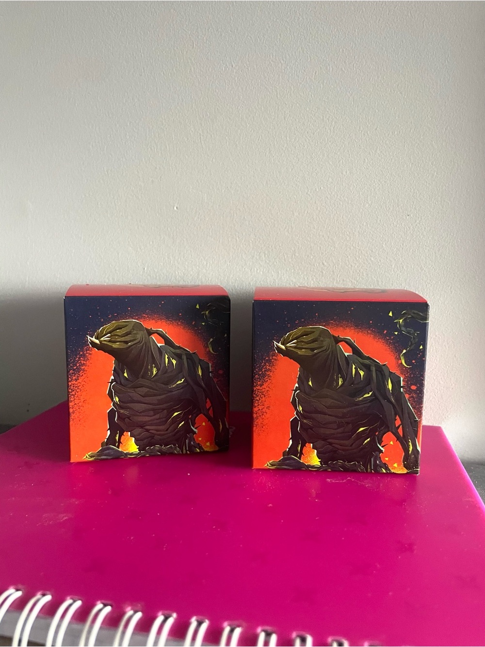 2 Stranger Things Vine Crawler Toy New In Box - Picture 3 of 4
